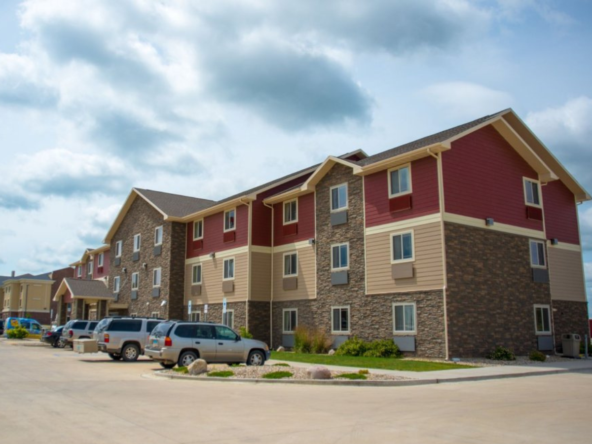 Welcome Suites-Extended Stay Hotel- Minot North Dakota