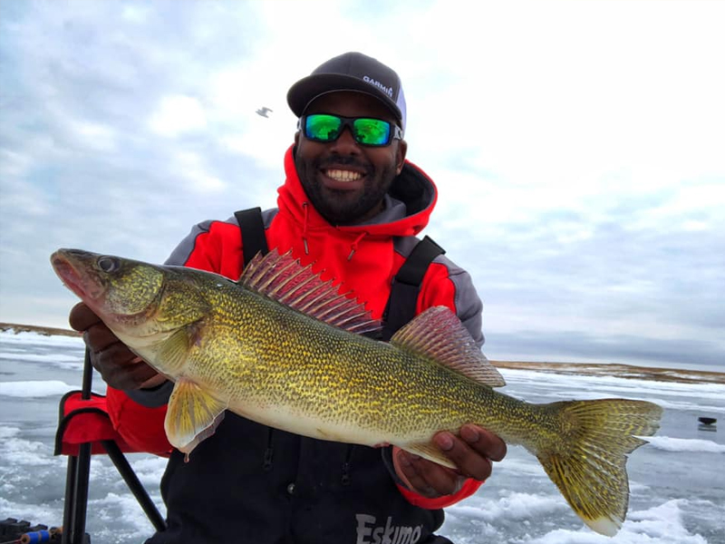 Minnesota NiceWater Walleye Ice Fishing Pom-Pom Winter Hat