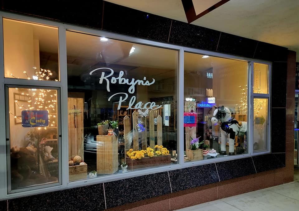 Robyn's Place - Downtown Minot ND